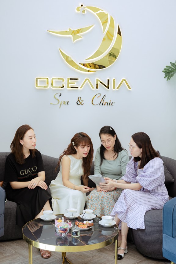 Aqua Peel – An Effective Facial Detox Solution at Oceania Spa & Clinic